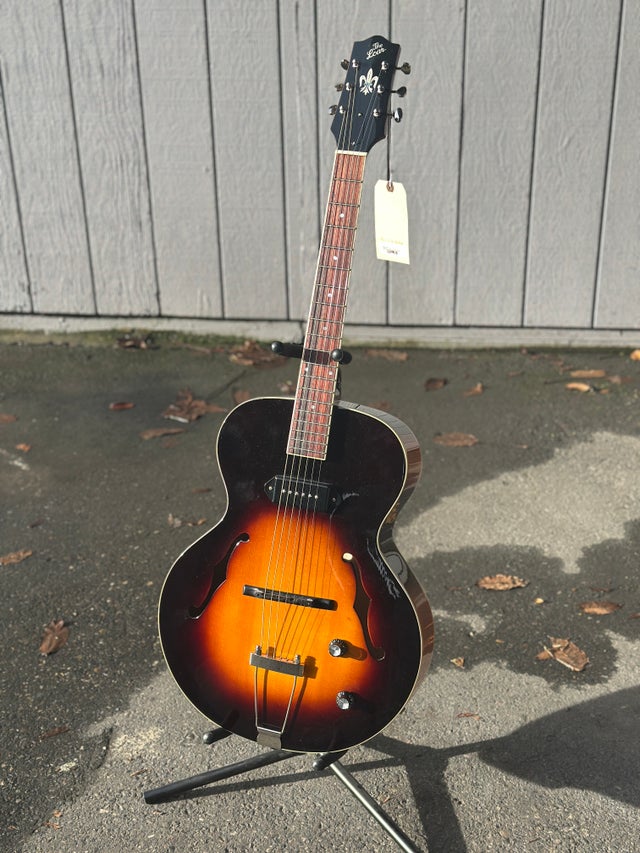 Acoustic Guitars | Hank's Music Exchange Acoustic Guitars | Hank's Music Exchange